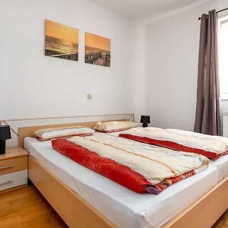 Matej-1 By Interhome Apartament