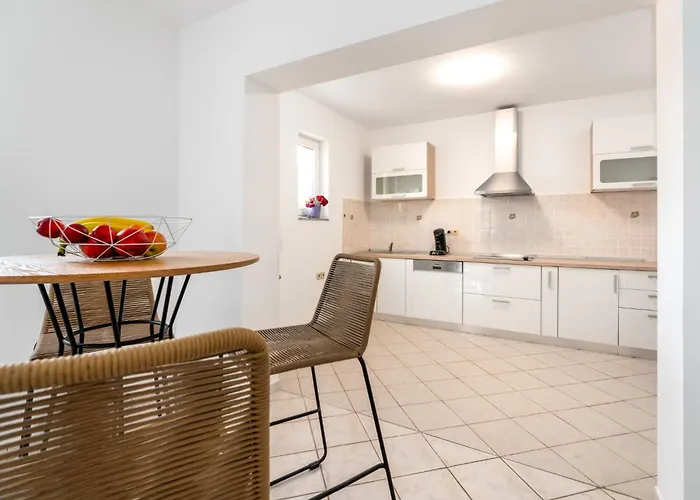 Apartmán Matej-1 By Interhome Matulji