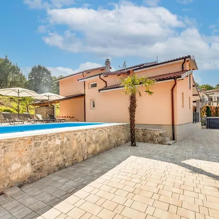 Matej-1 By Interhome Lejlighed *