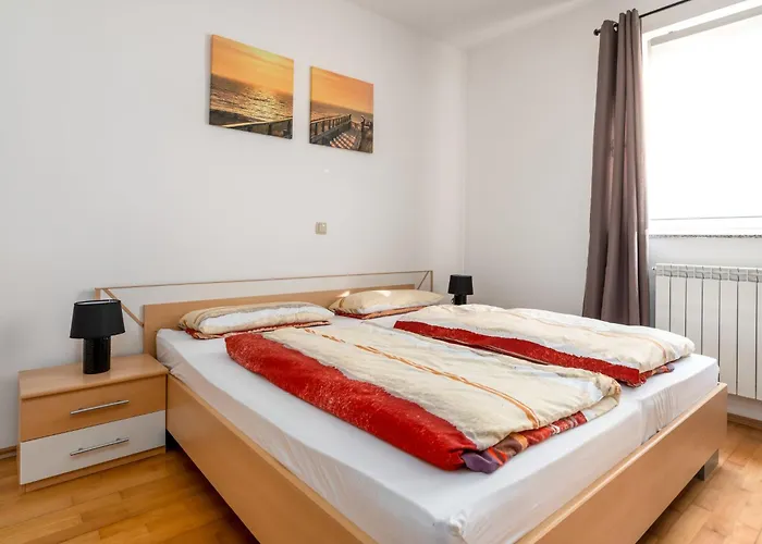 Matej-1 By Interhome Lejlighed